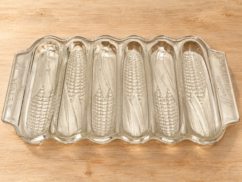 Vintage Miracle Maize Clear Glass Cornbread Pan 6 Corn Cob Molds 12”